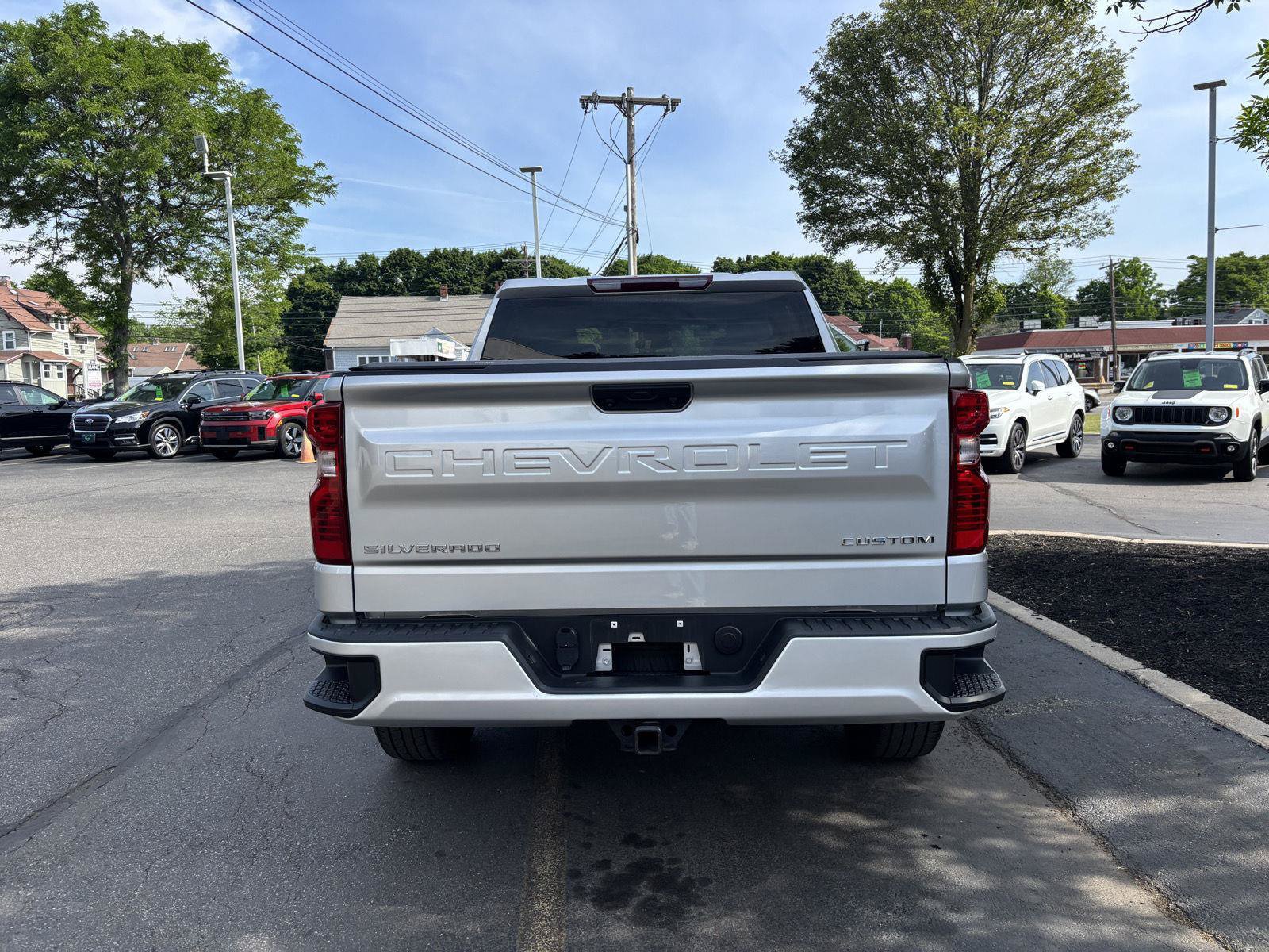 Certified 2022 Chevrolet Silverado 1500 Custom AWD/4WD image 5