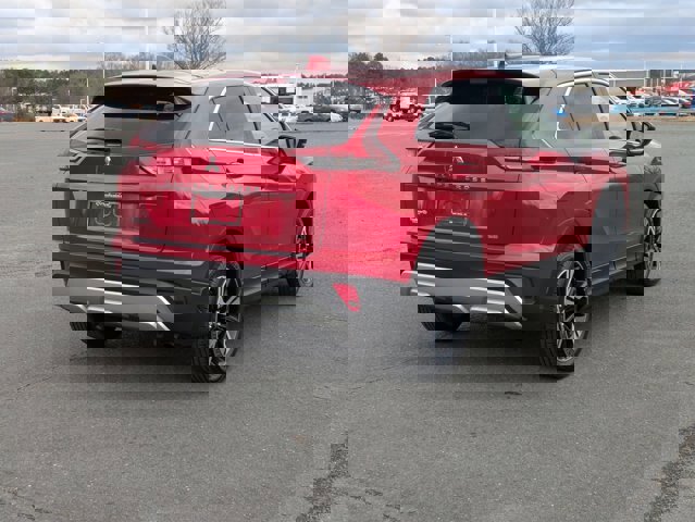 Used 2023 Mitsubishi Eclipse Cross SE image 4