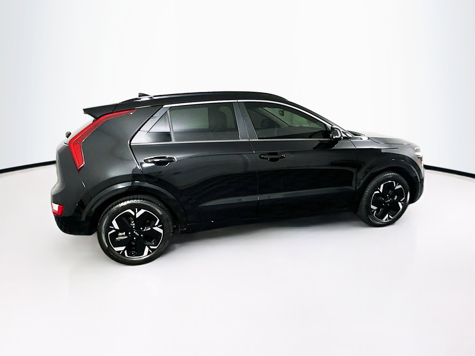 Used 2023 Kia Niro Wind FWD image 10