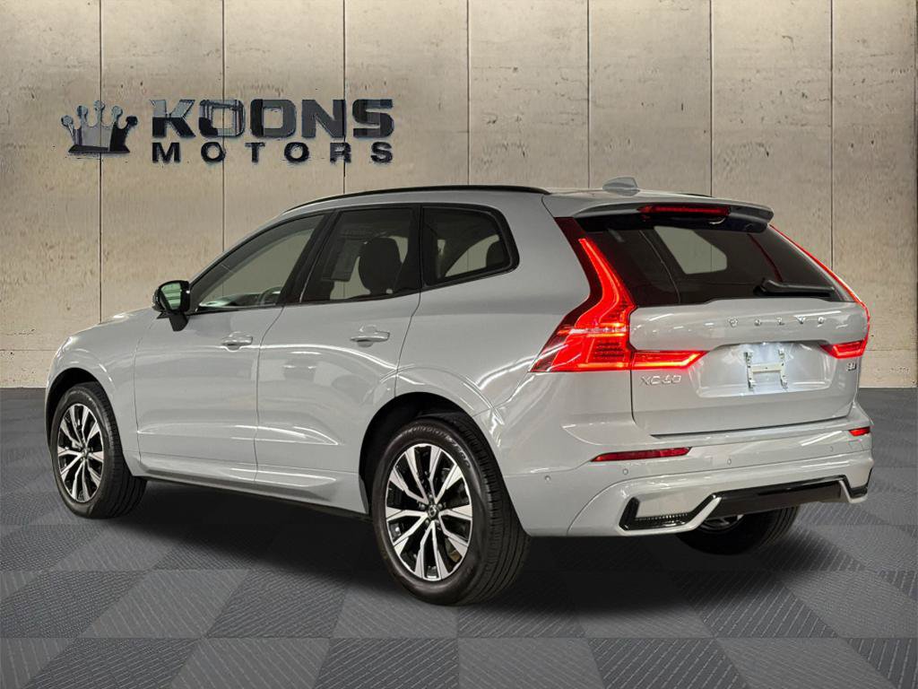 Used 2024 Volvo XC60 B5 Plus w/ Climate Package AWD/4WD image 6