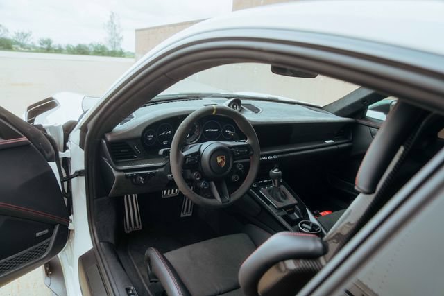 Used 2024 Porsche 911 GT3 RS w/ Weissach Package RWD image 41