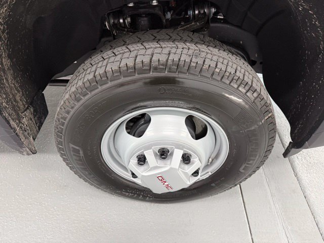 New 2026 GMC Sierra 3500 Pro w/ Convenience Package RWD image 4