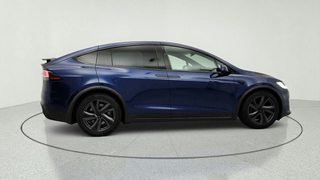 Used 2022 Tesla Model X Plaid AWD/4WD image 4