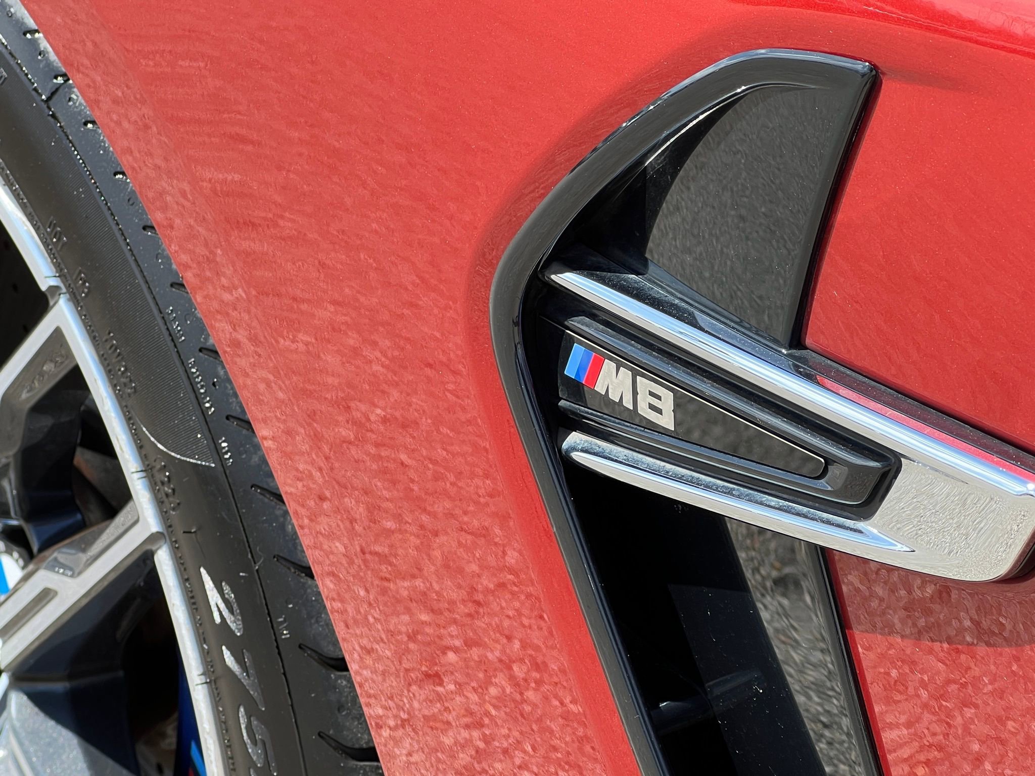 Used 2020 BMW M8 Coupe w/ Driving Assistance Package AWD/4WD image 17