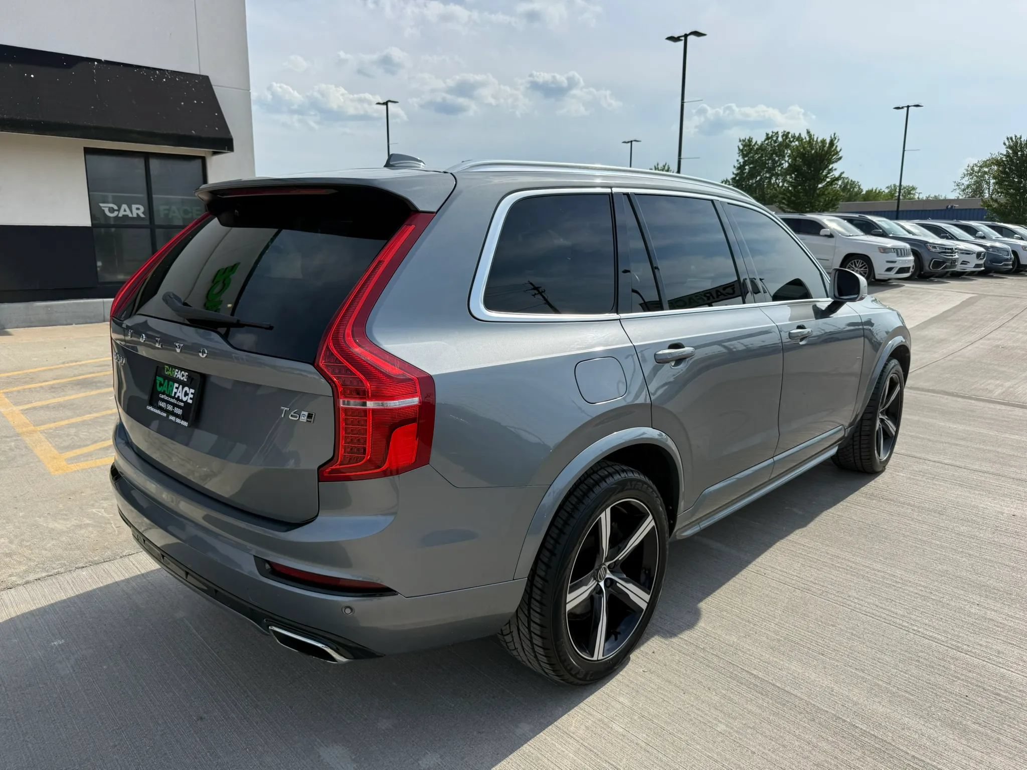 Used 2016 Volvo XC90 T6 R-Design AWD/4WD image 14
