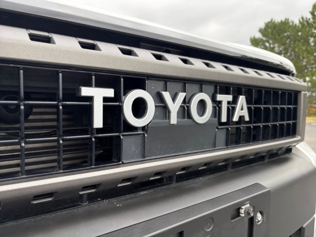 Used 2025 Toyota Land Cruiser AWD/4WD image 23