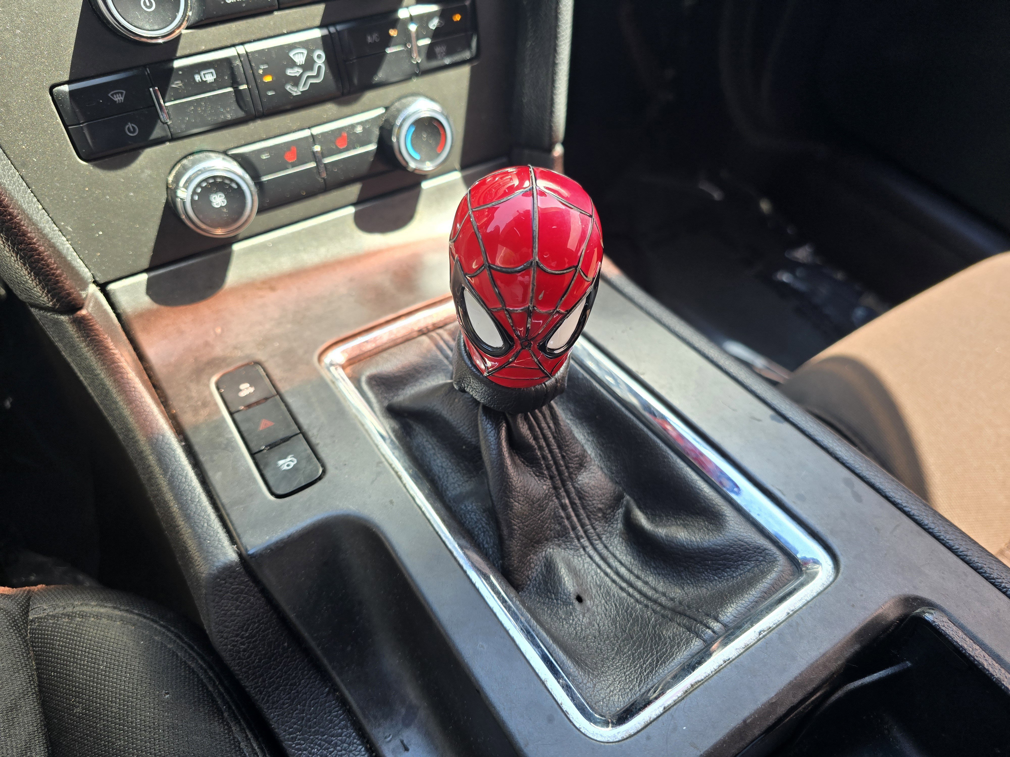 Used 2014 Ford Mustang Coupe image 15