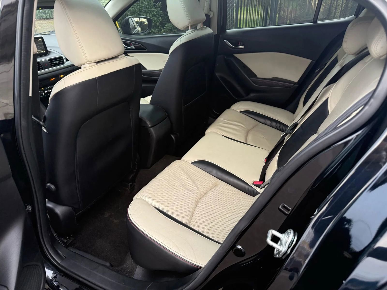 Used 2015 MAZDA MAZDA3 s Grand Touring image 12