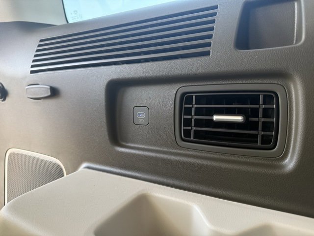 Certified 2025 Hyundai Santa Fe Calligraphy image 41