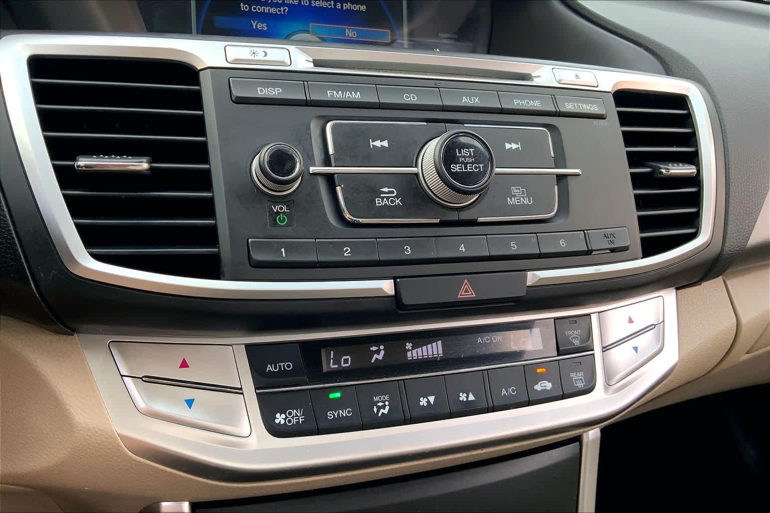 Used 2014 Honda Accord LX image 29