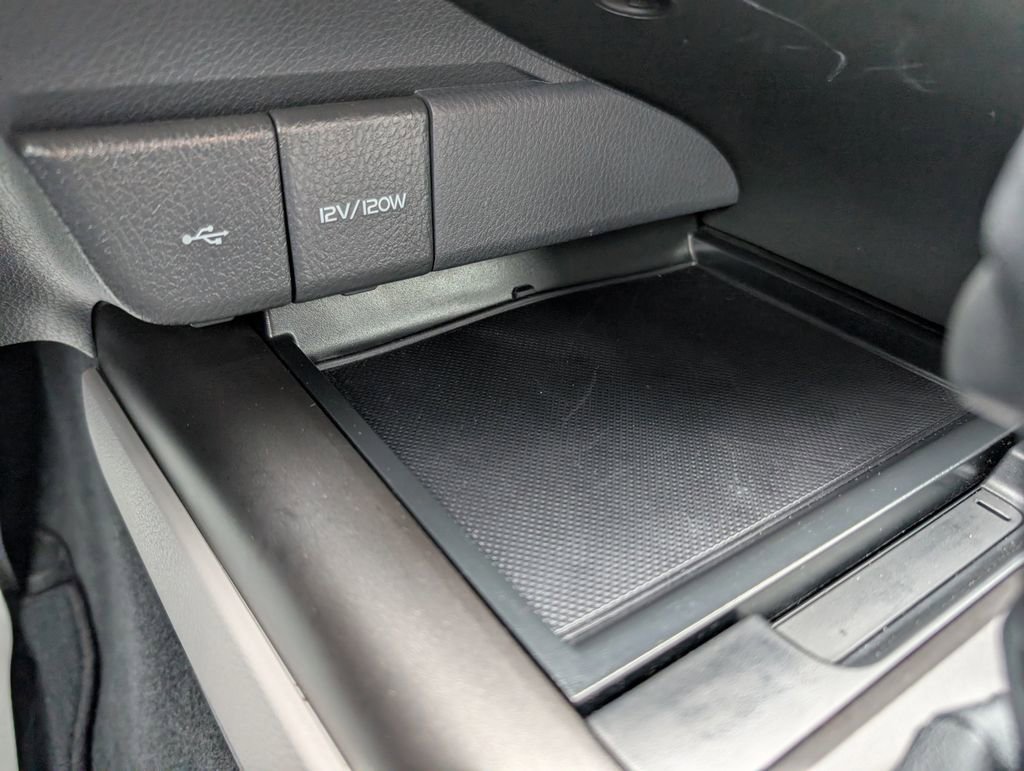 Used 2024 Toyota Camry LE w/ Convenience Package image 16