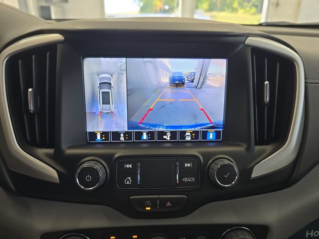 Certified 2024 GMC Terrain SLT w/ Tech Package AWD/4WD image 17