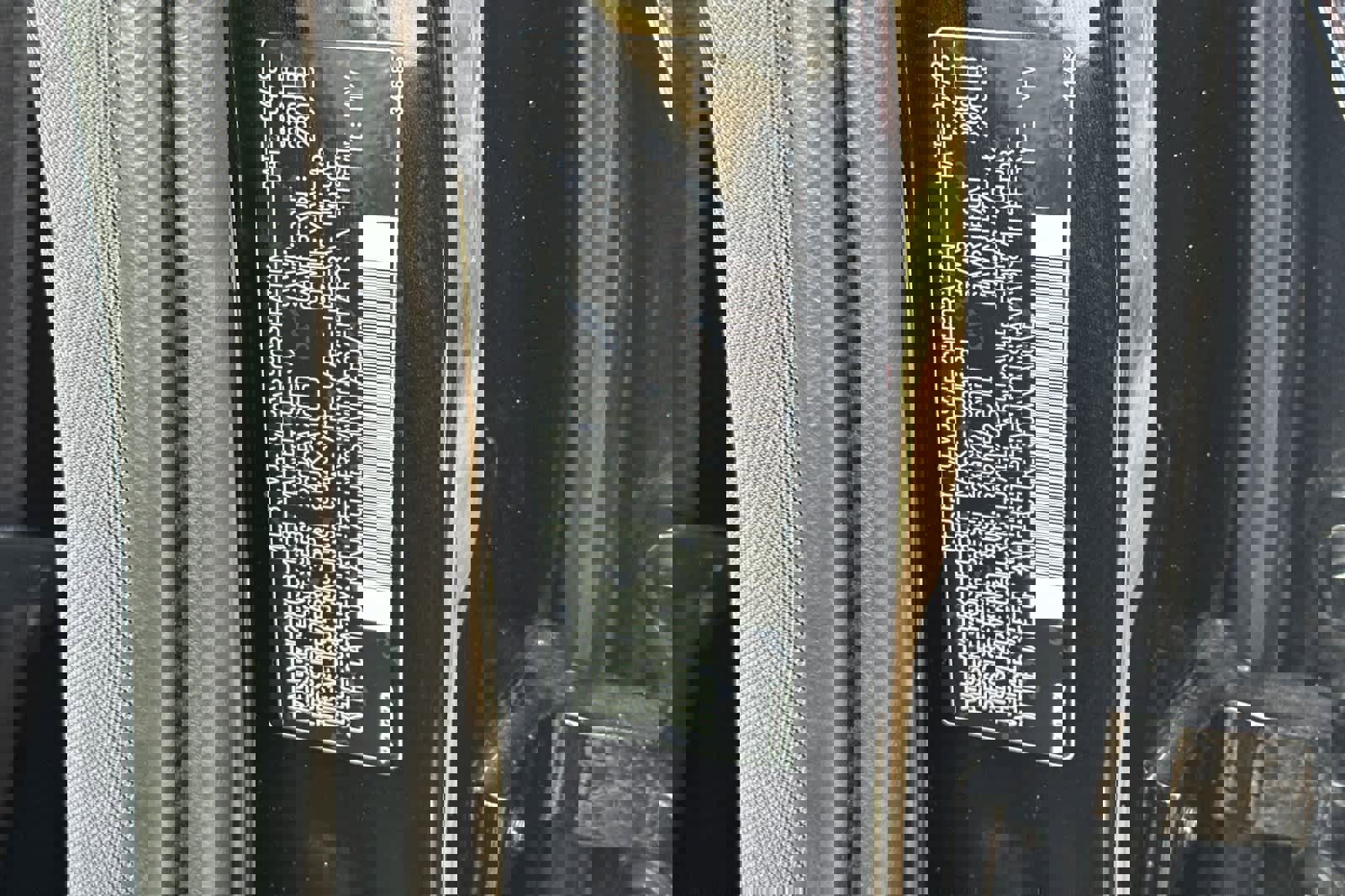 Used 2018 Volvo XC60 T5 Momentum w/ Convenience Package image 32