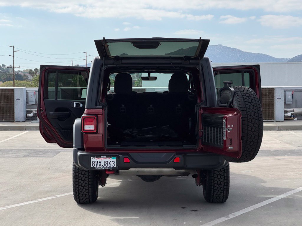Used 2021 Jeep Wrangler Unlimited Rubicon AWD/4WD image 26