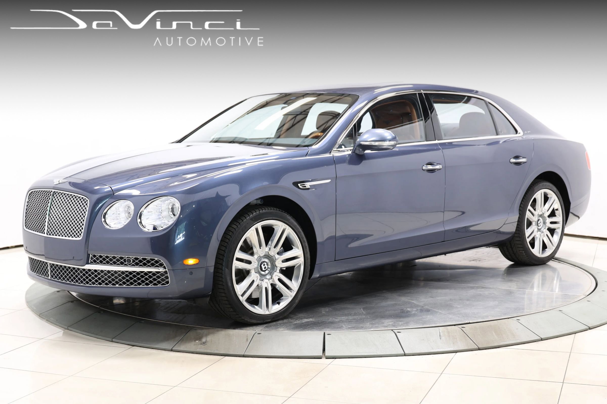 Used 2016 Bentley Flying Spur W12 AWD/4WD image 1