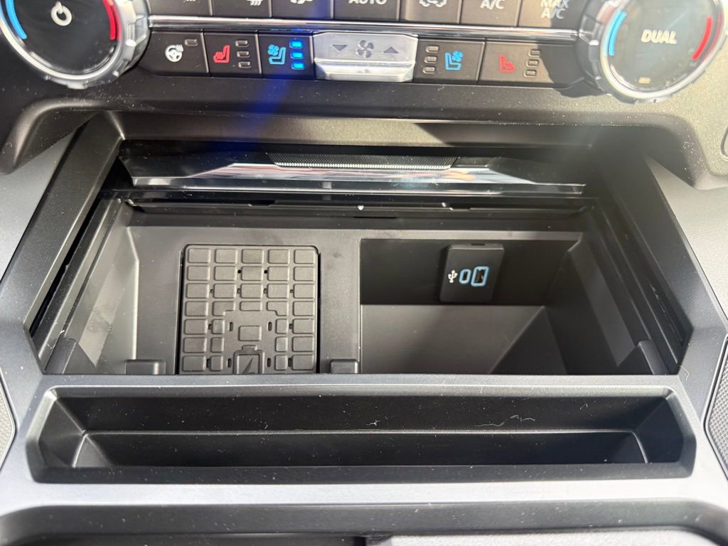 New 2026 Ford F350 Lariat w/ Lariat Premium Package image 33