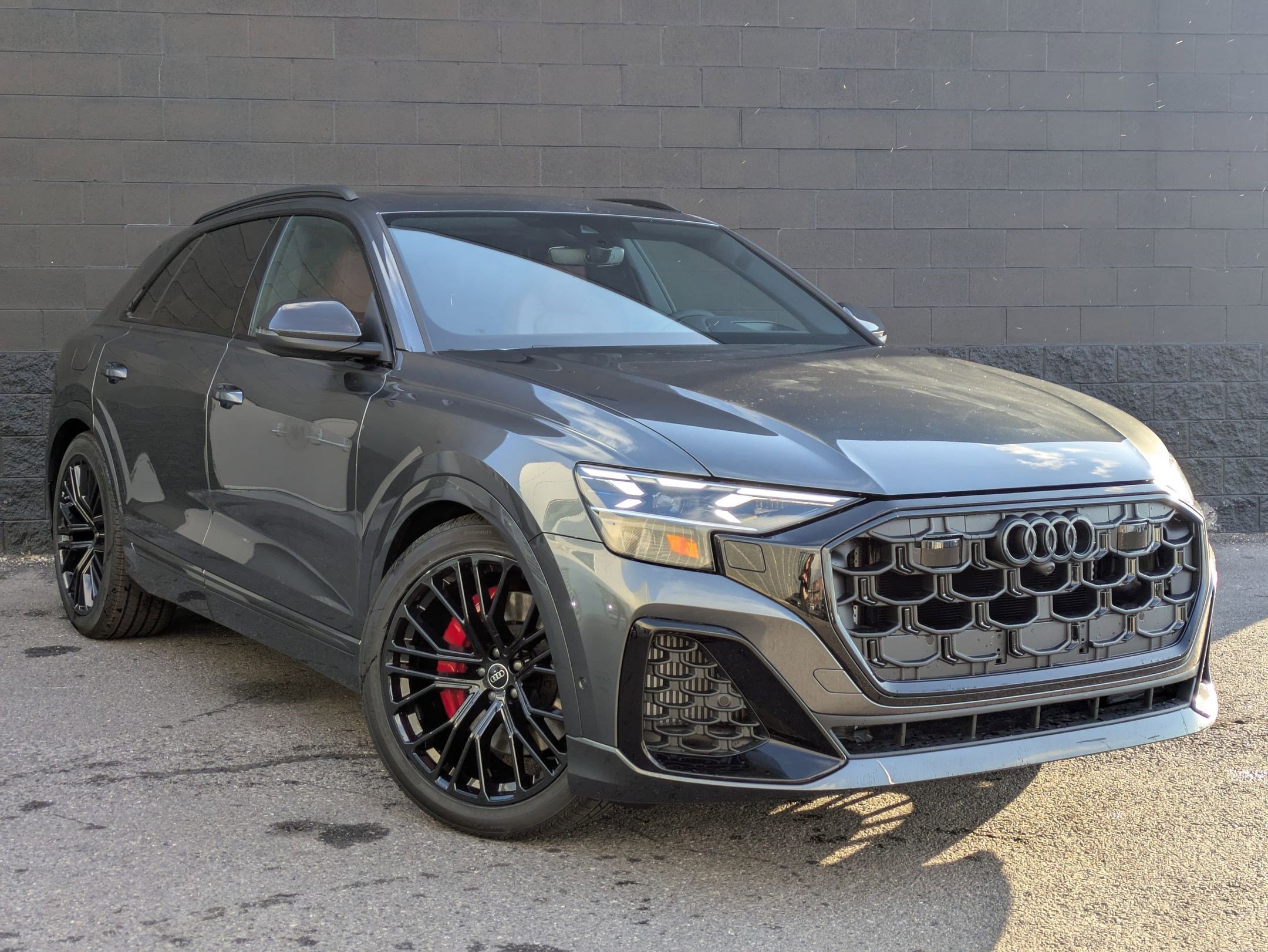 New 2026 Audi SQ8 Prestige image 3