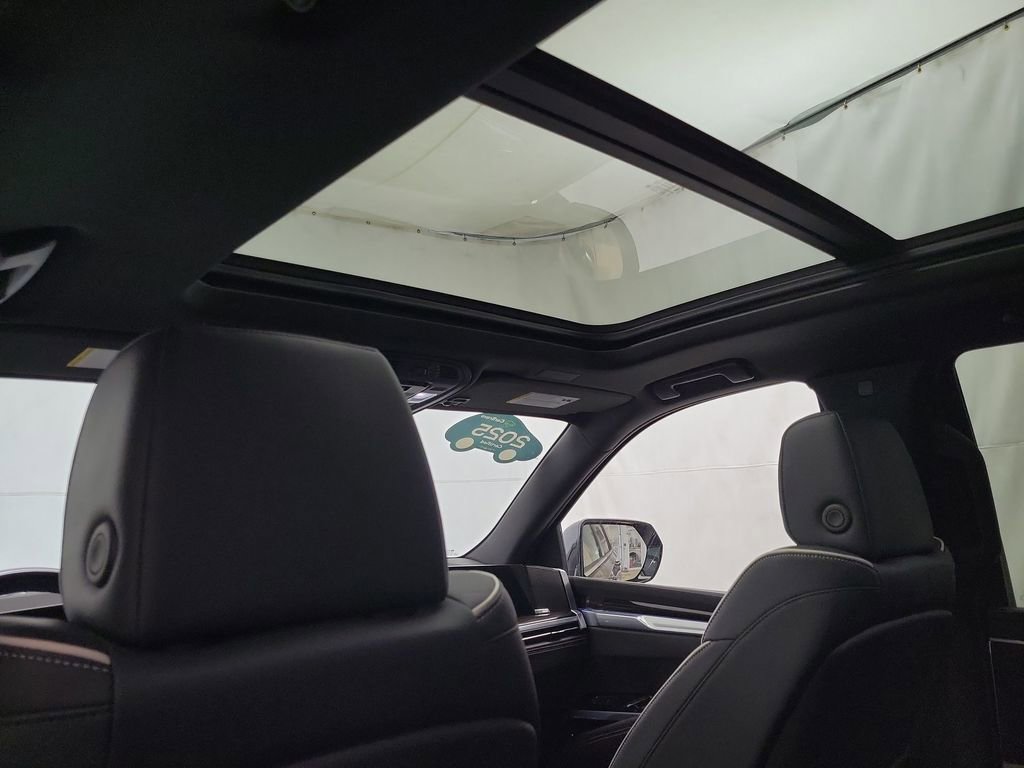 Certified 2025 Cadillac Escalade Premium Luxury w/ Touring Package image 12