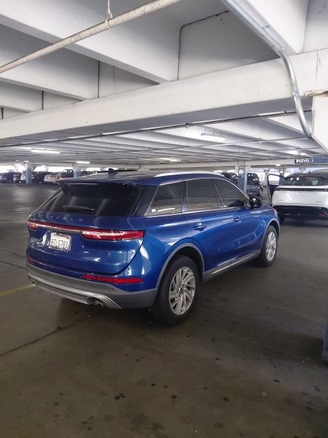 Used 2020 Lincoln Corsair FWD w/ Convenience Package image 4