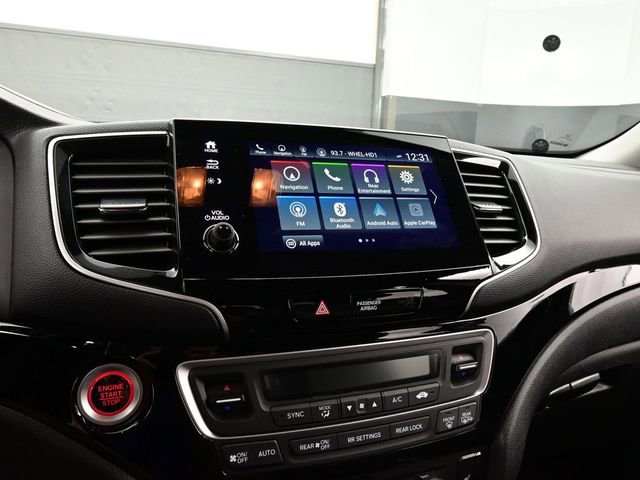 Used 2019 Honda Pilot Touring image 10