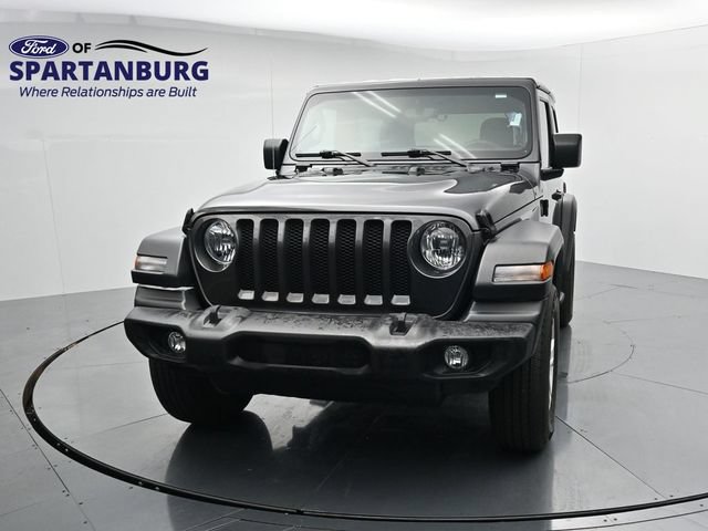 Used 2023 Jeep Wrangler Sport AWD/4WD image 2