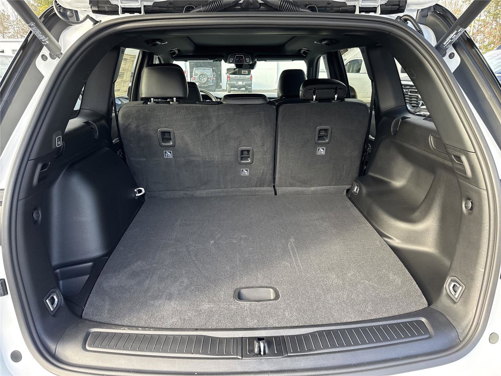 New 2025 Jeep Grand Cherokee Limited image 18