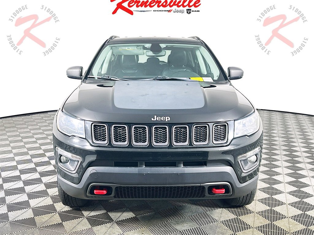 Used 2020 Jeep Compass Trailhawk video 2