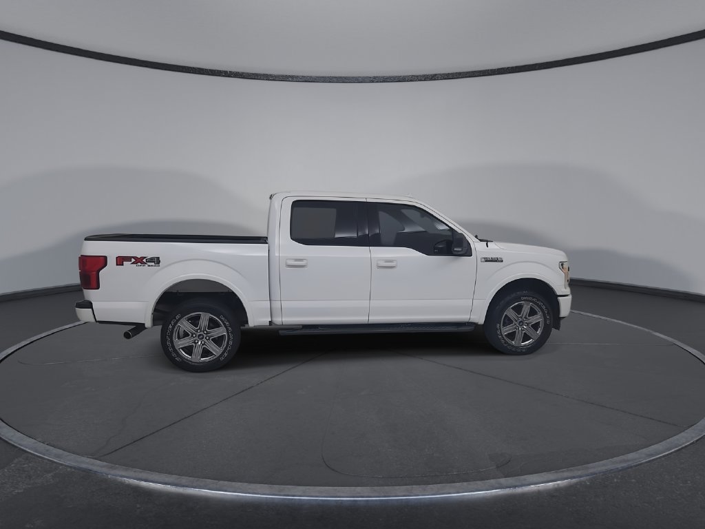 Used 2018 Ford F150 XLT w/ Equipment Group 302A Luxury AWD/4WD image 17