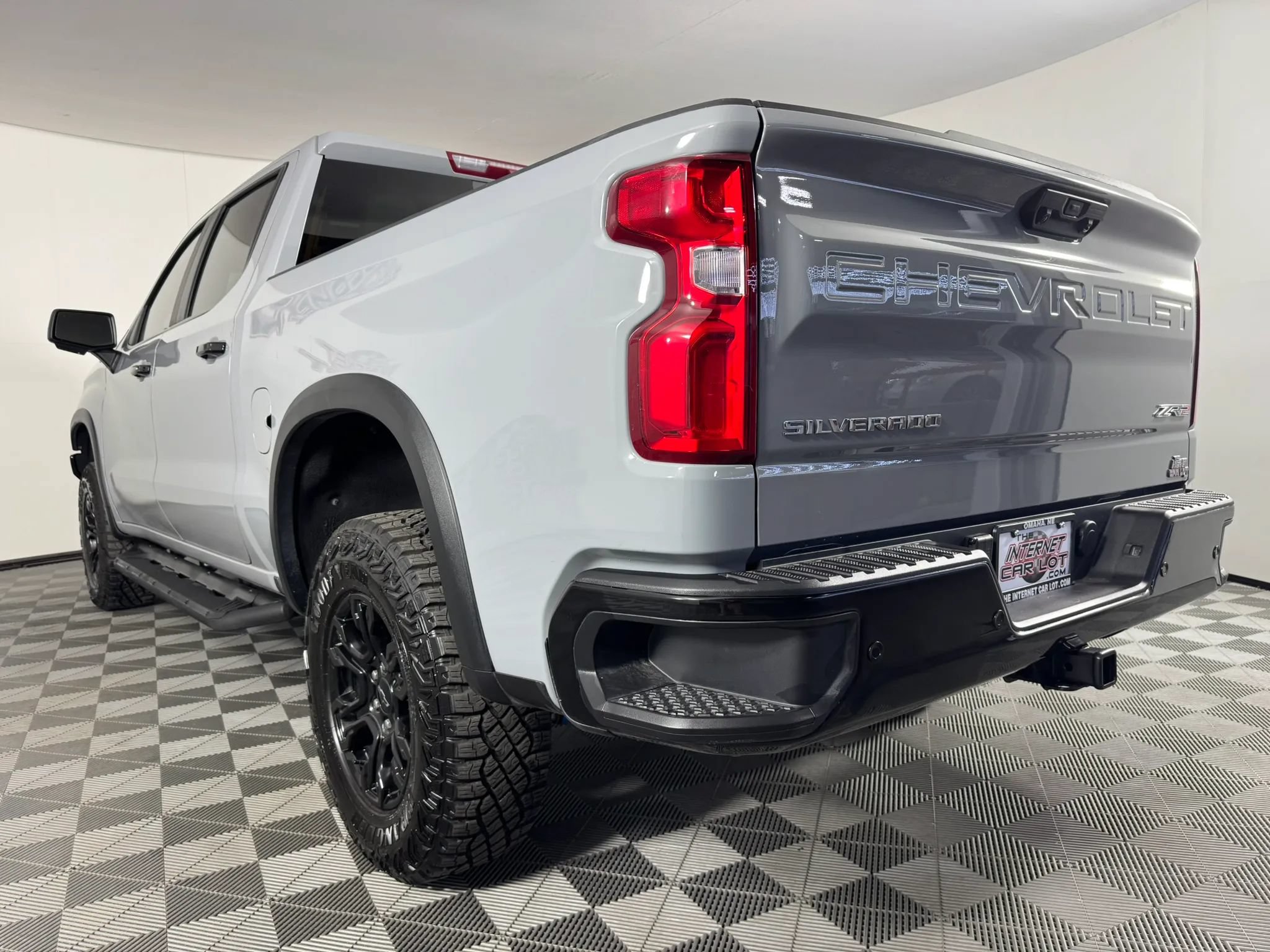 Used 2025 Chevrolet Silverado 1500 ZR2 w/ Technology Package AWD/4WD image 28