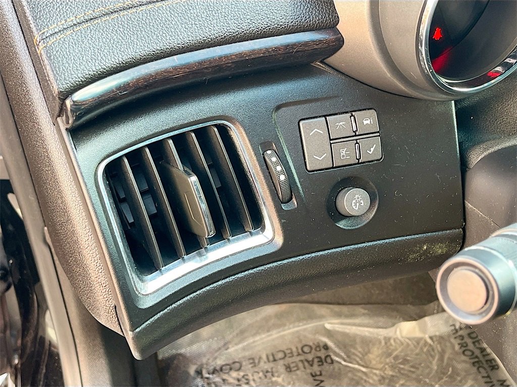 Used 2012 Cadillac CTS V w/ Wood Trim Package image 10