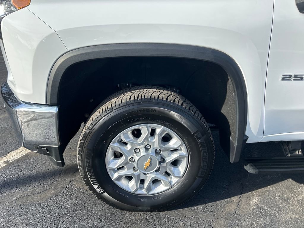 Used 2022 Chevrolet Silverado 2500 LTZ w/ LTZ Plus Package image 29