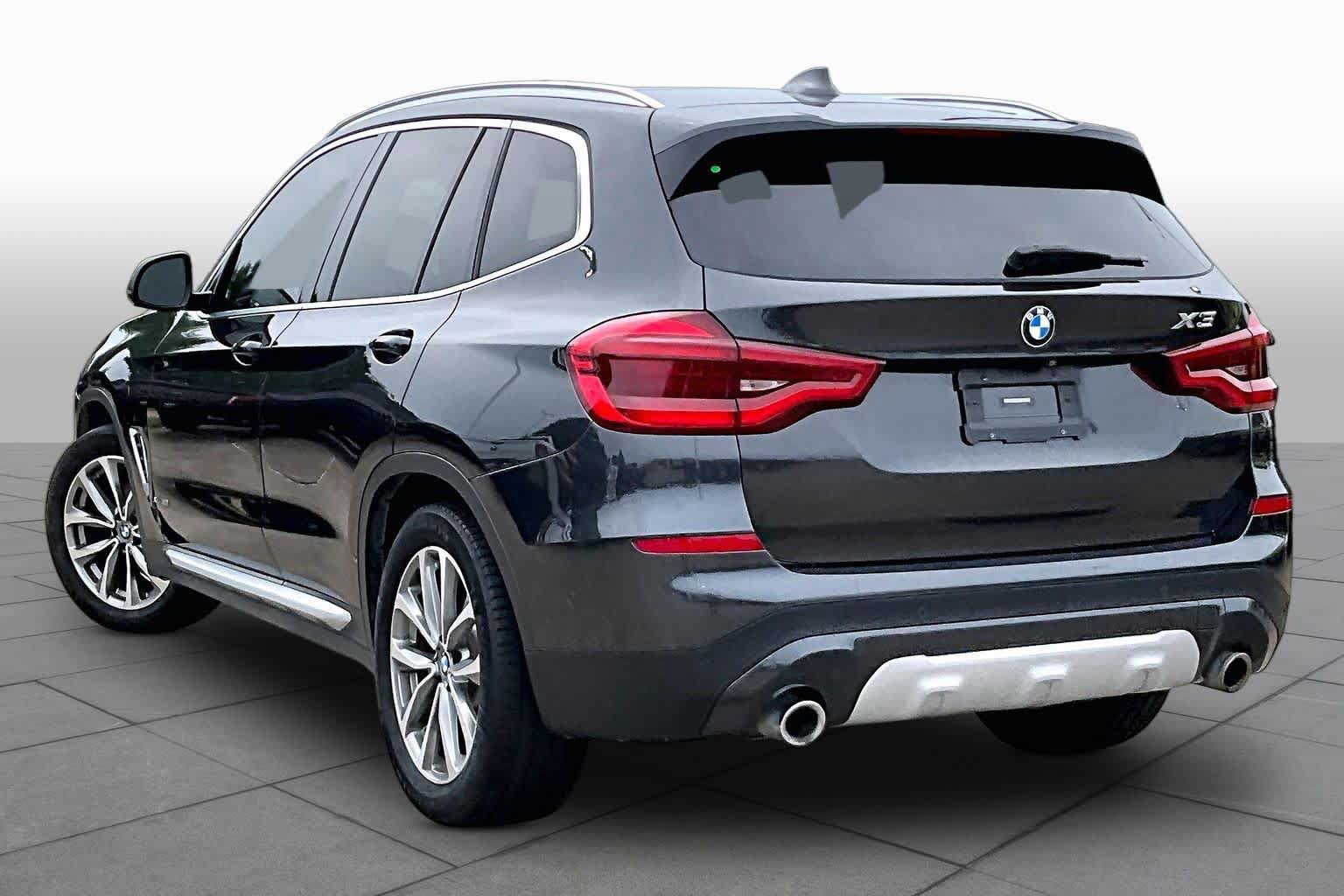 Used 2018 BMW X3 xDrive30i AWD/4WD image 12