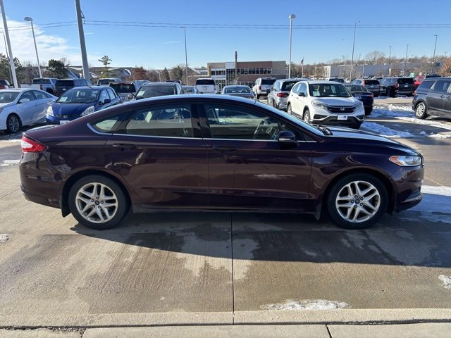 Used 2013 Ford Fusion SE image 4