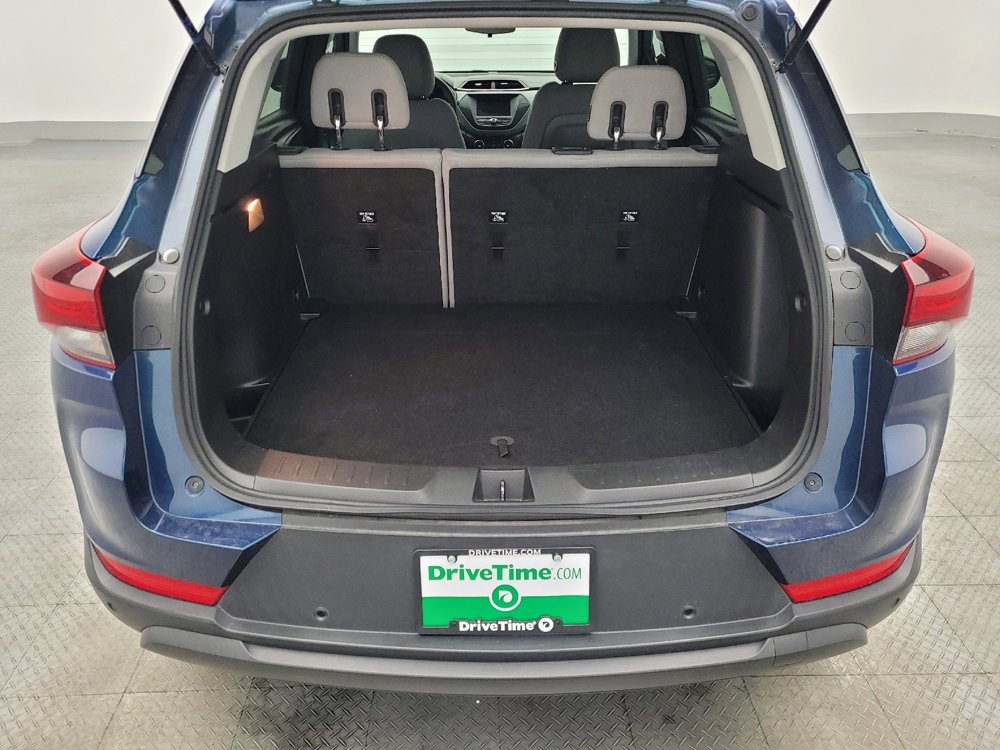 Used 2021 Chevrolet TrailBlazer LS image 29