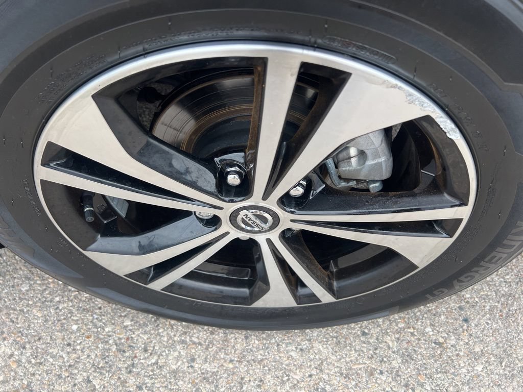 Certified 2023 Nissan Sentra SV w/ All-Weather Package FWD image 38