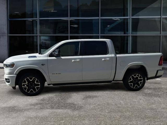 New 2026 RAM 1500 Laramie AWD/4WD image 31