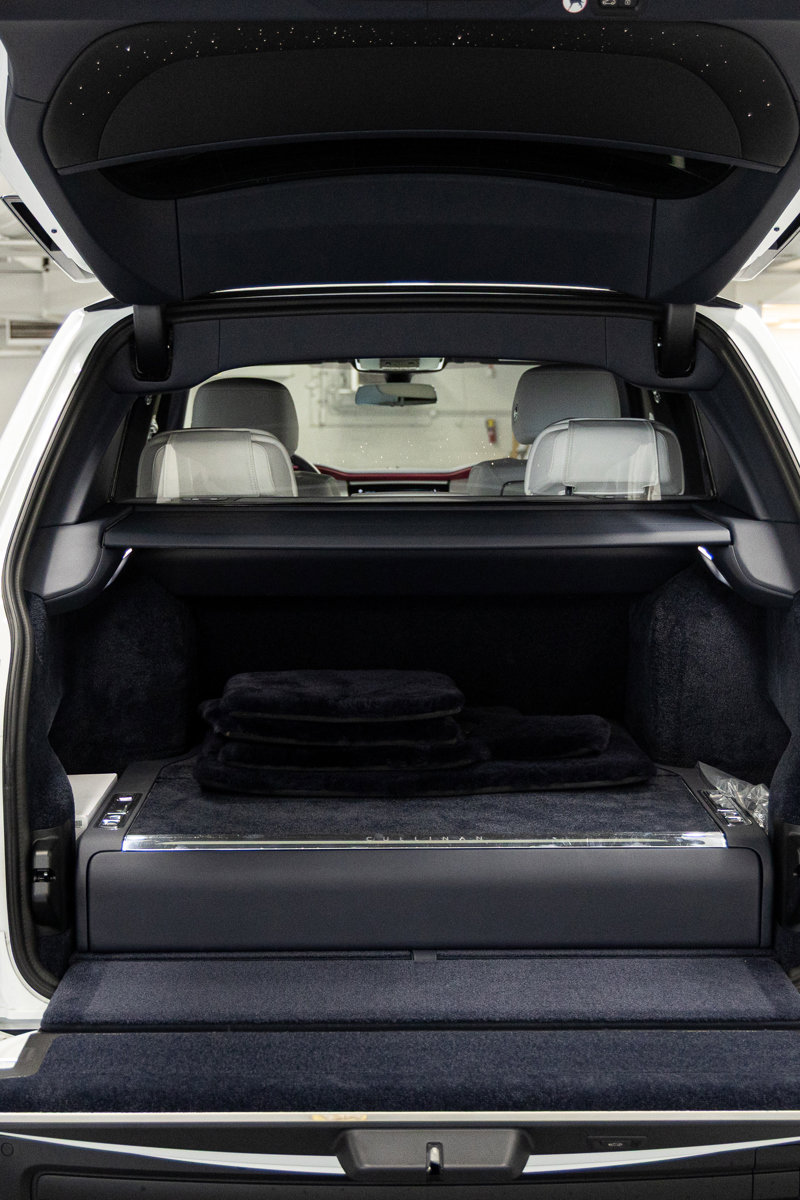 Certified 2024 Rolls-Royce Cullinan Black Badge image 16