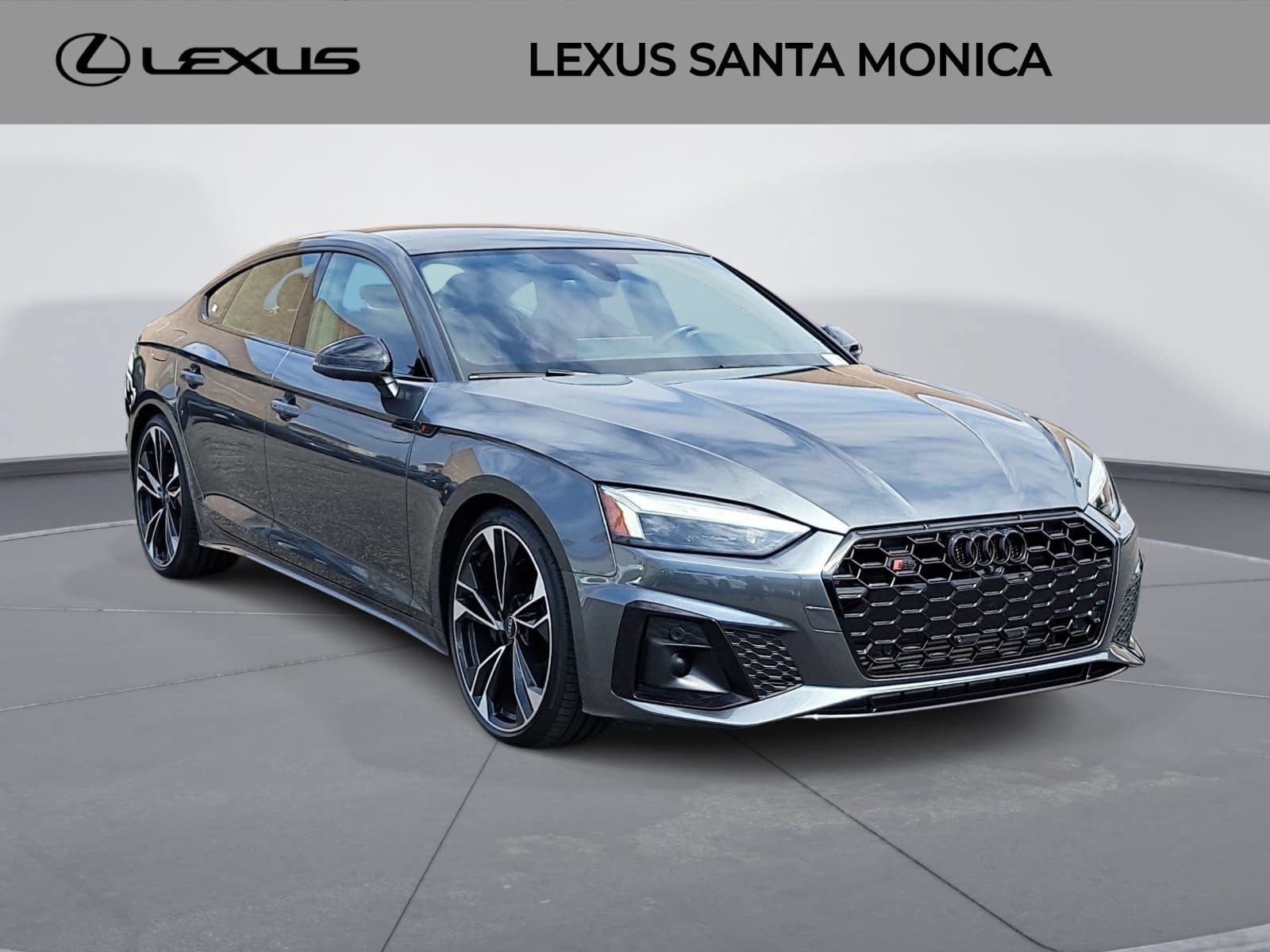 Used 2023 Audi S5 Premium Plus w/ Premium Plus Package AWD/4WD image 3