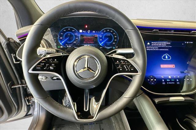 New 2026 Mercedes-Benz EQS 400 4MATIC SUV image 11