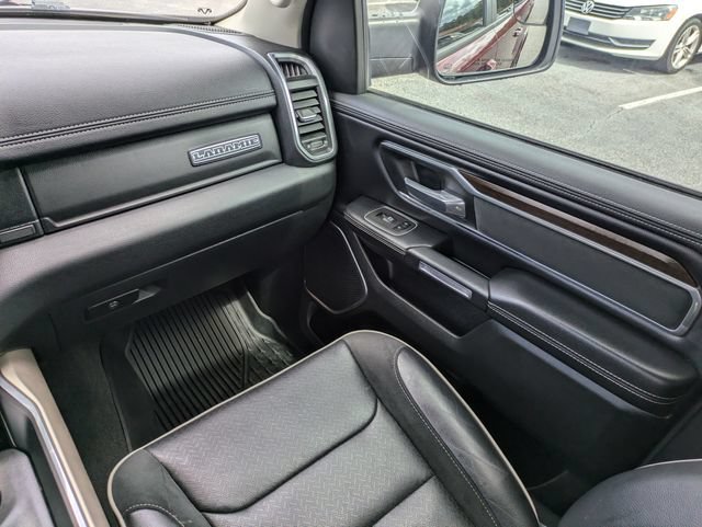 Used 2022 RAM 1500 Laramie AWD/4WD image 18