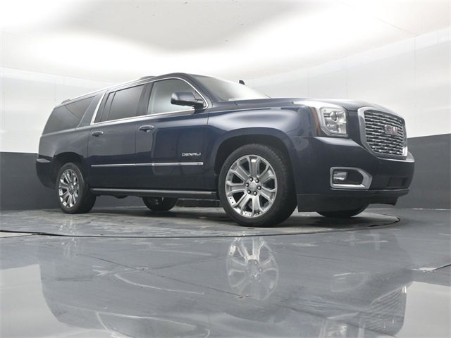 Used 2018 GMC Yukon XL Denali image 40