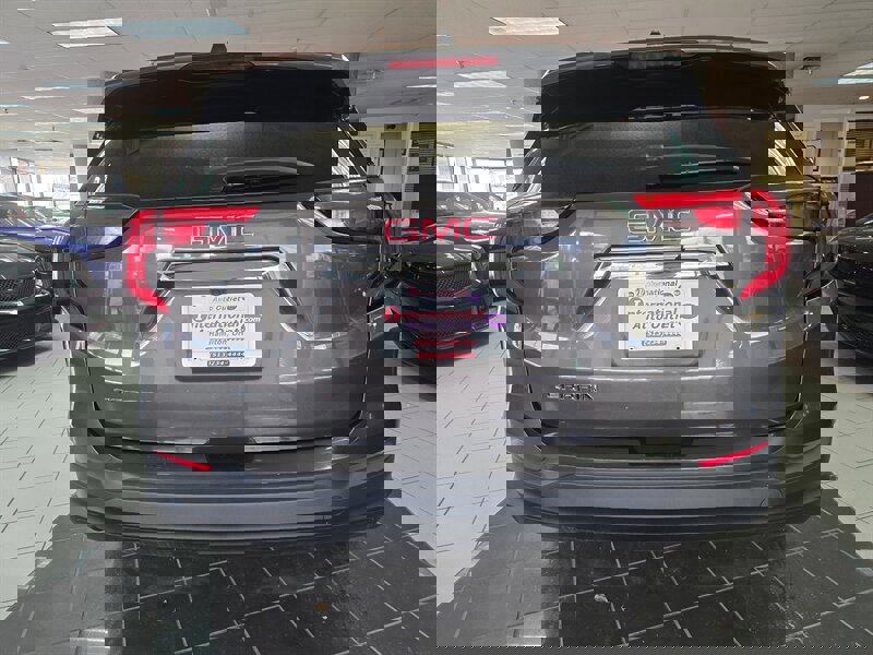 Used 2020 GMC Terrain SLE image 5