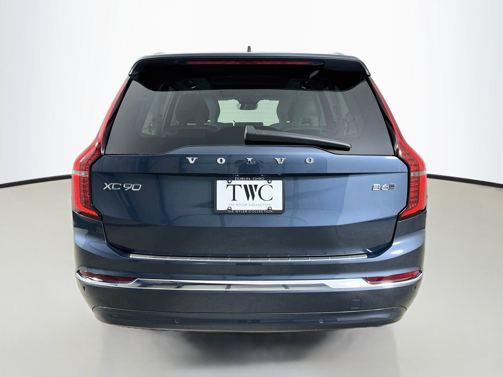 Certified 2026 Volvo XC90 B6 Ultra AWD/4WD image 6