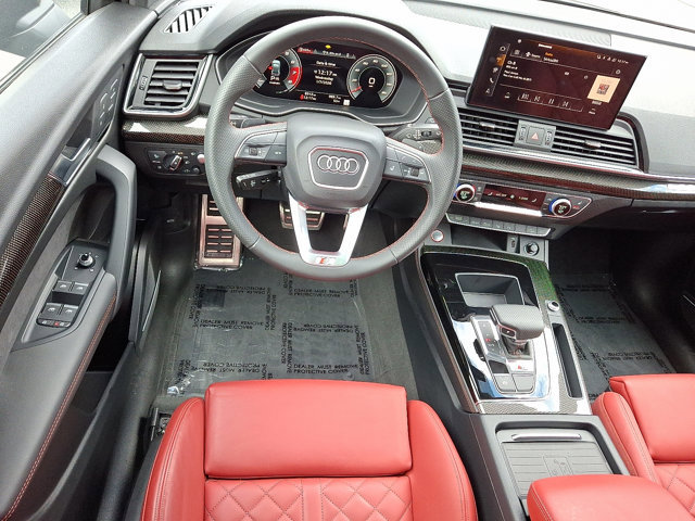 Used 2024 Audi SQ5 Prestige image 11
