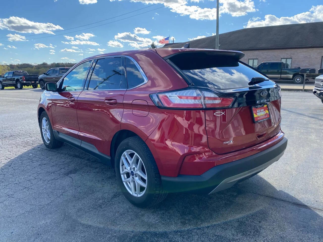 Used 2022 Ford Edge SEL image 5
