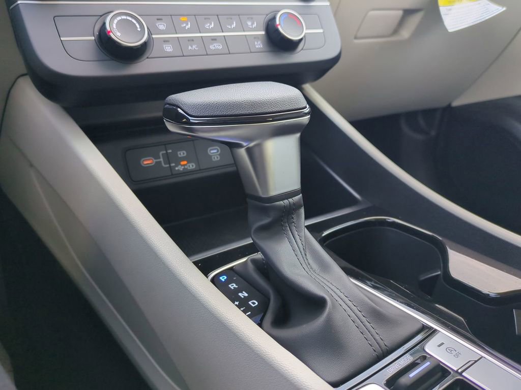 New 2026 Hyundai Tucson SE image 21