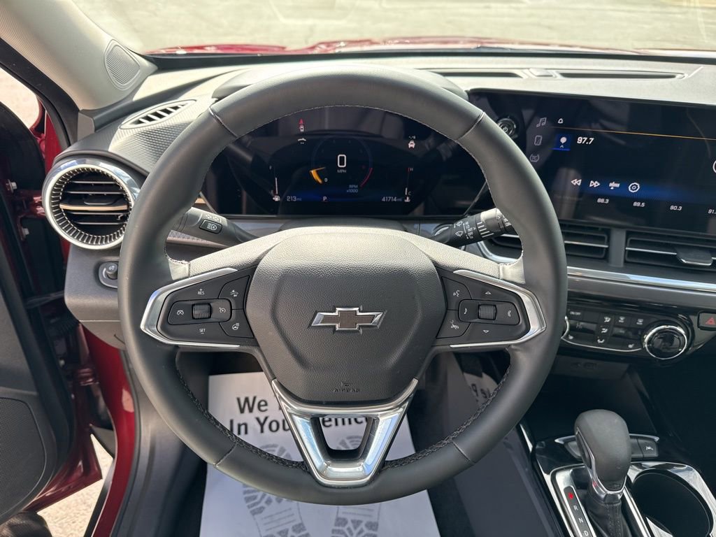 Used 2024 Chevrolet Trax ACTIV w/ Driver Confidence Package image 15