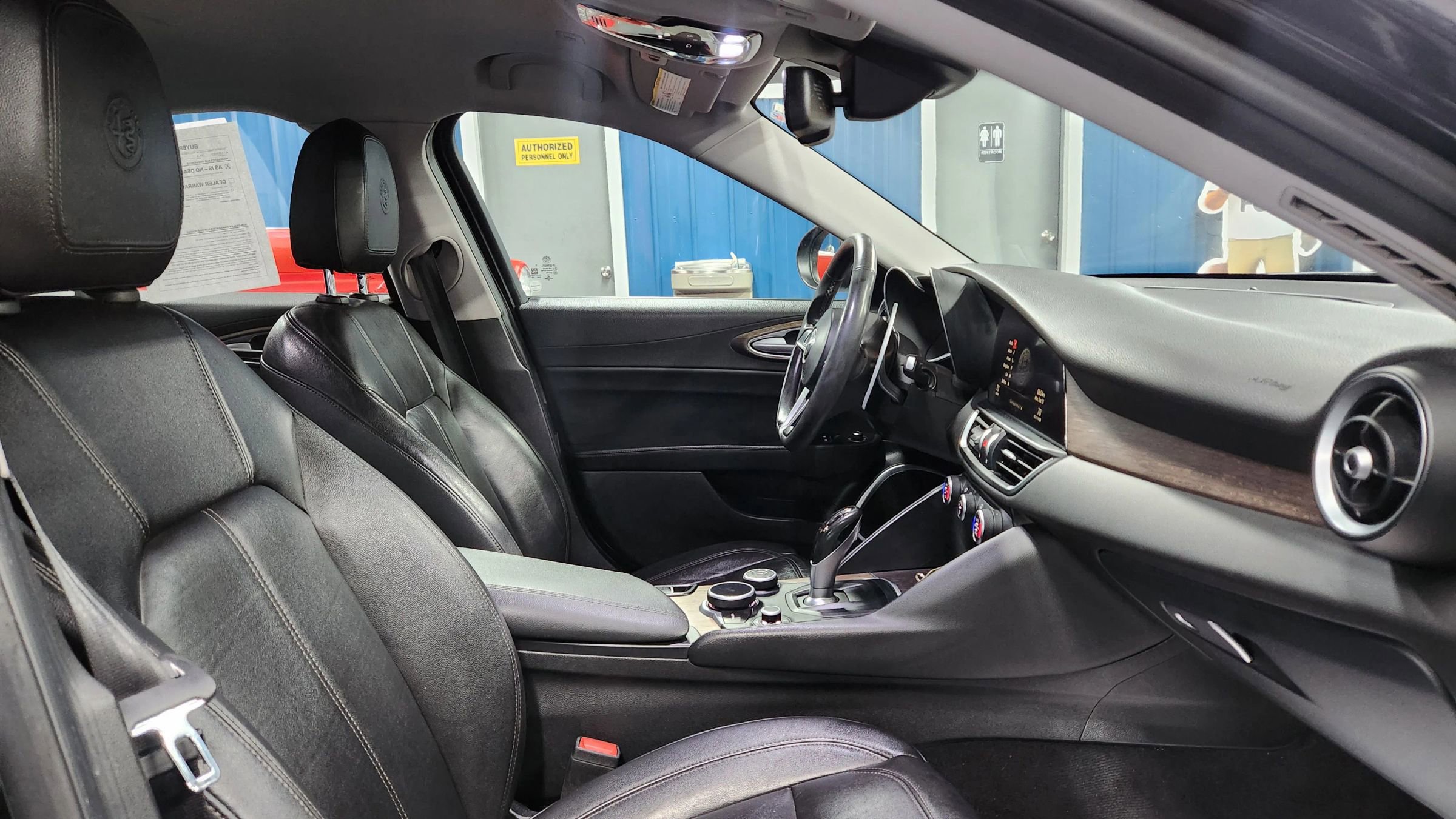 Used 2017 Alfa Romeo Giulia Ti w/ TI Performance Package image 16