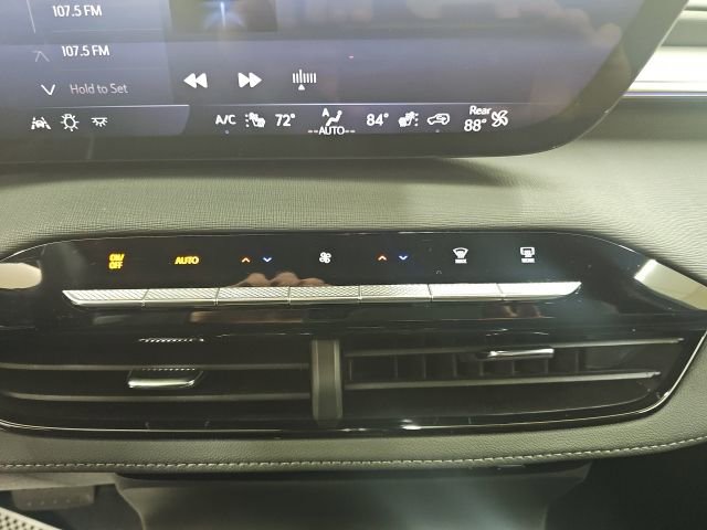 Used 2025 Buick Enclave Preferred image 29