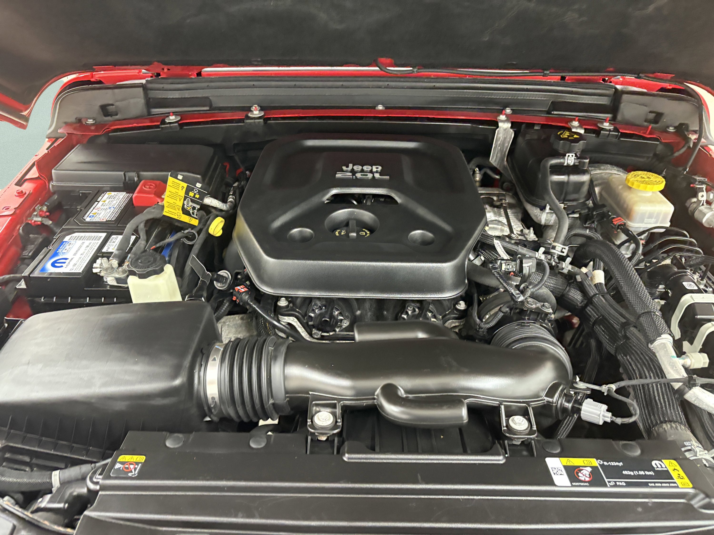 Used 2021 Jeep Wrangler Unlimited Sahara image 9